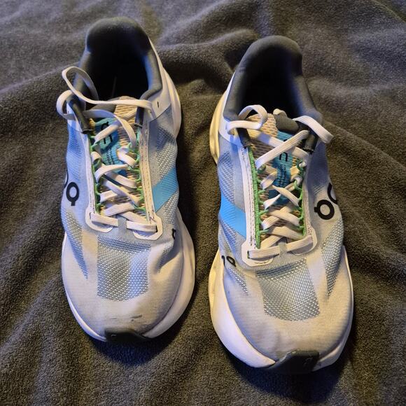 On Cloudsurfer Next running shoe Niagara and White colorway womens size 7 - Picture 2 of 7